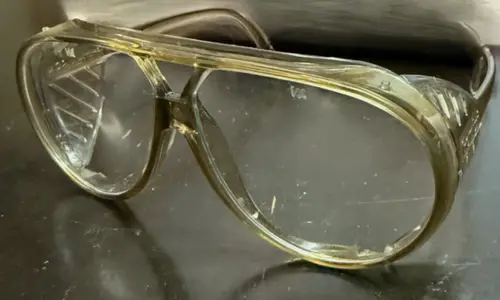 Gafas de seguridad años 90